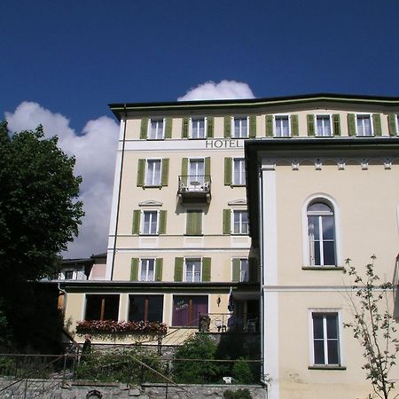 Hotel Quellenhof Scuol Buitenkant foto